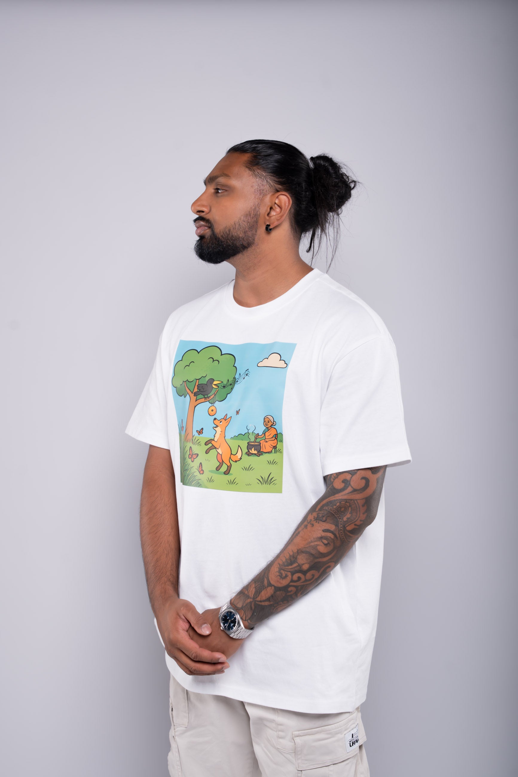 Unser Model ist 178 cm gross und trägt Grösse L