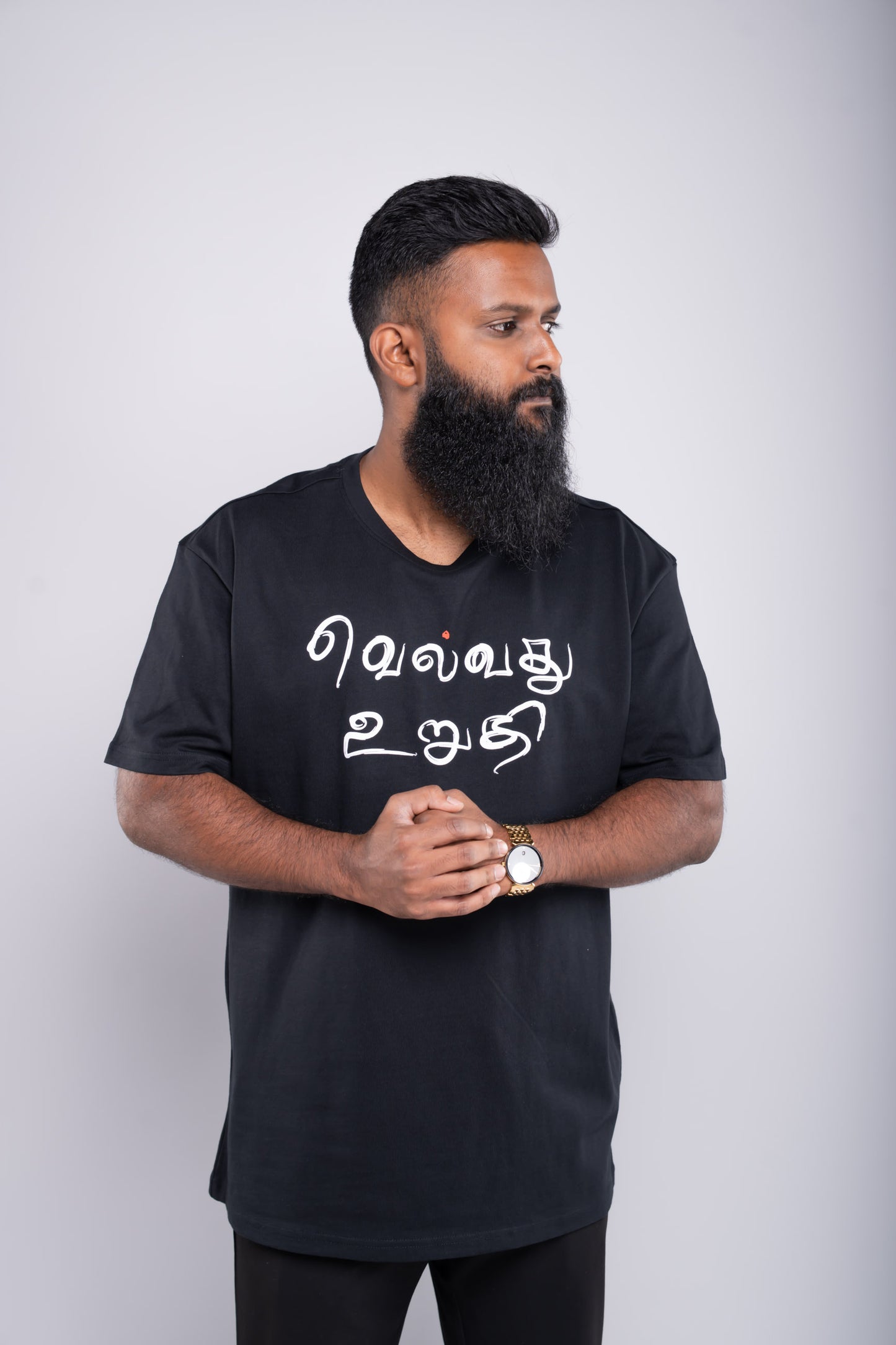 Unser Model ist 178 cm gross und trägt Grösse L